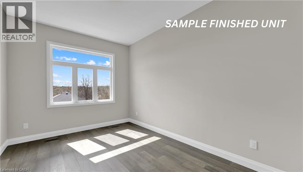 Photo 9 of 912 Garden Court Crescent, Woodstock ON