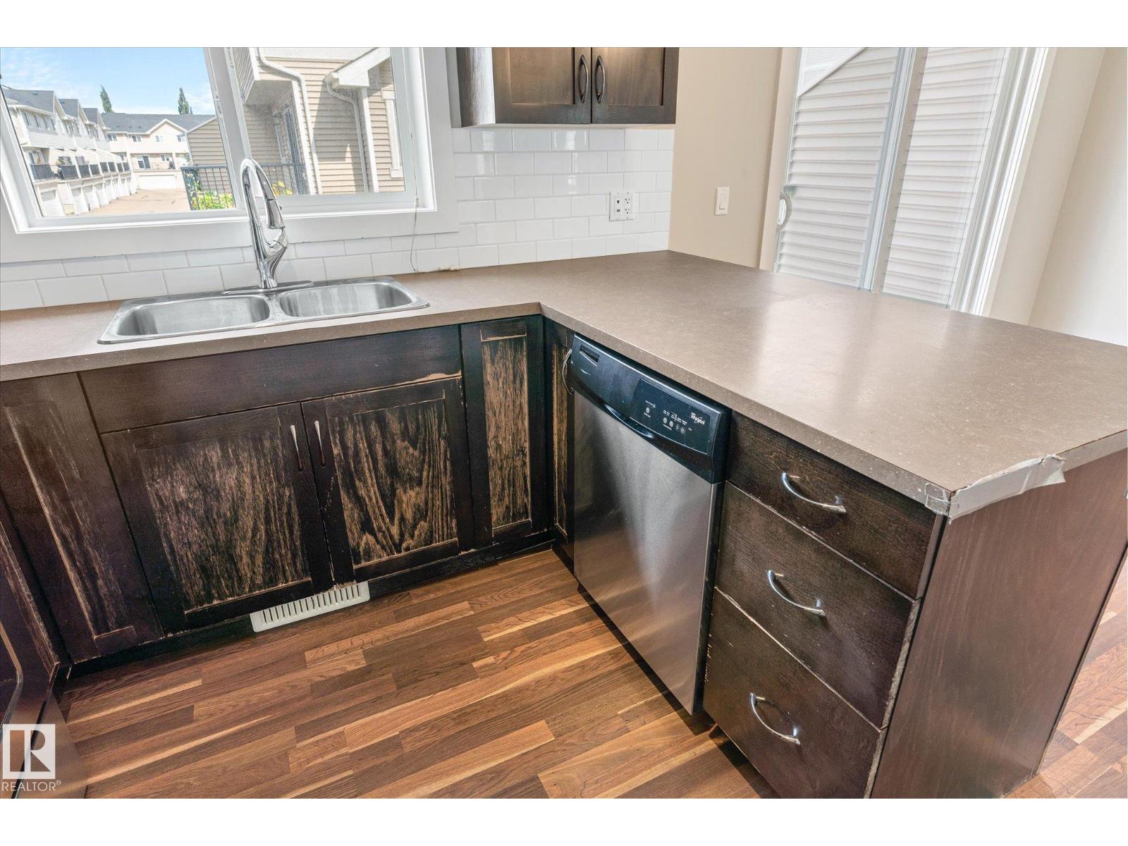Photo 29 of 24 7289 South Terwillegar Dr Nw, Edmonton AB