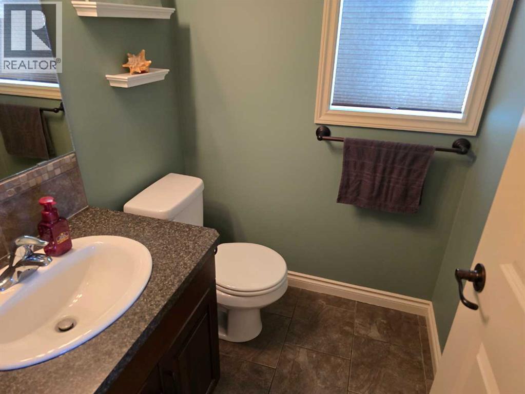 Photo 42 of 7128 Henners Road, Lacombe AB