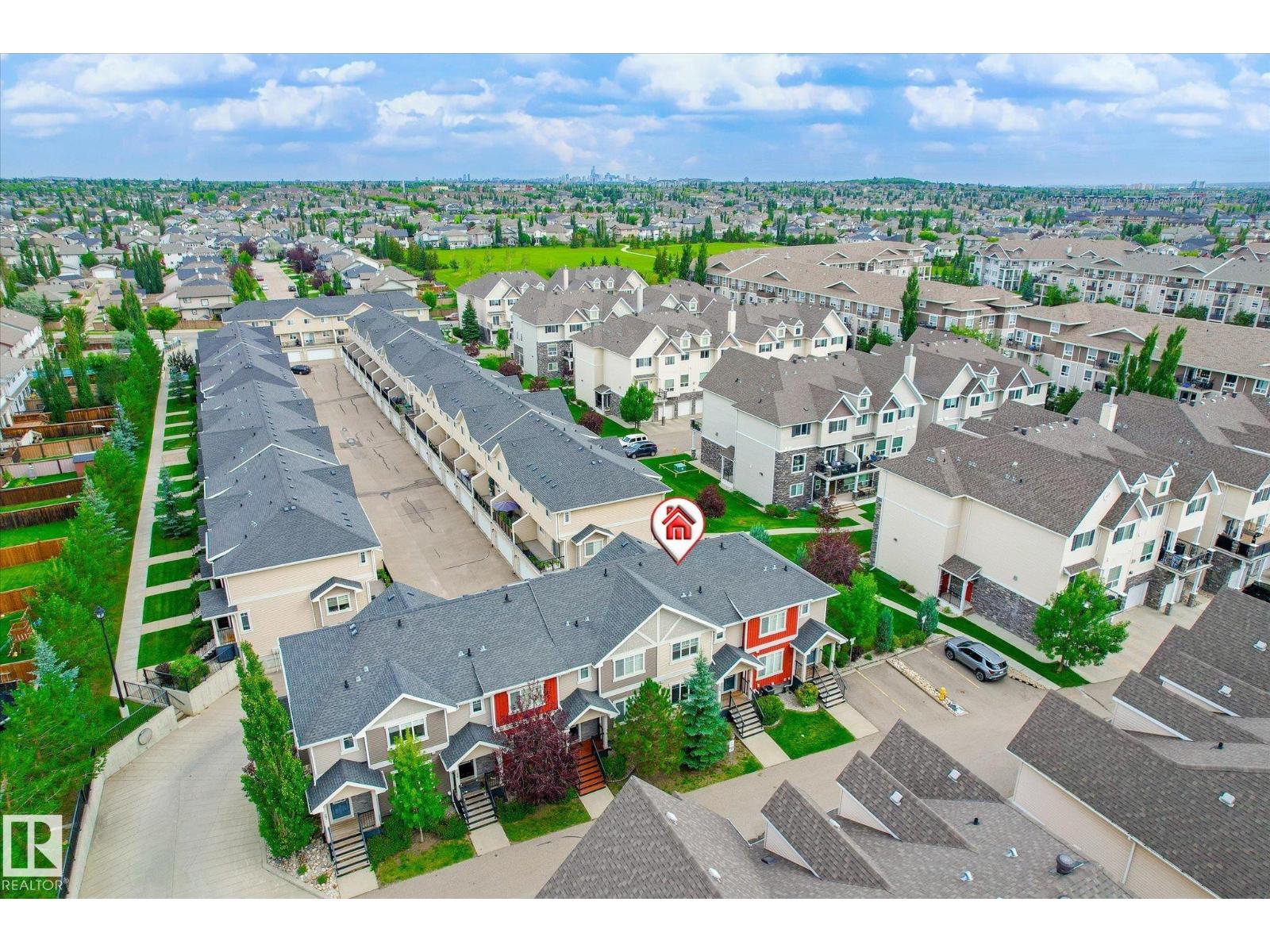 Photo 10 of 24 7289 South Terwillegar Dr Nw, Edmonton AB