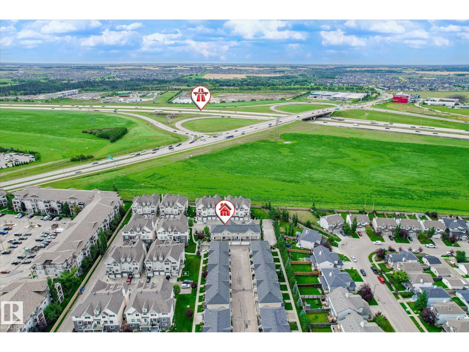 Photo 7 of 24 7289 South Terwillegar Dr Nw, Edmonton AB