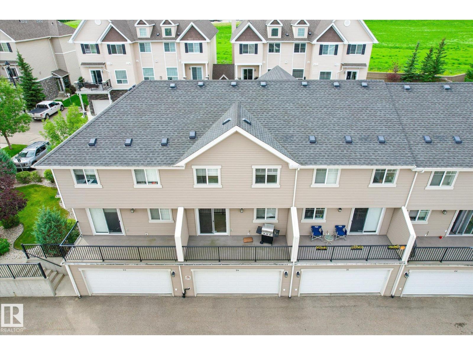 Photo 2 of 24 7289 South Terwillegar Dr Nw, Edmonton AB