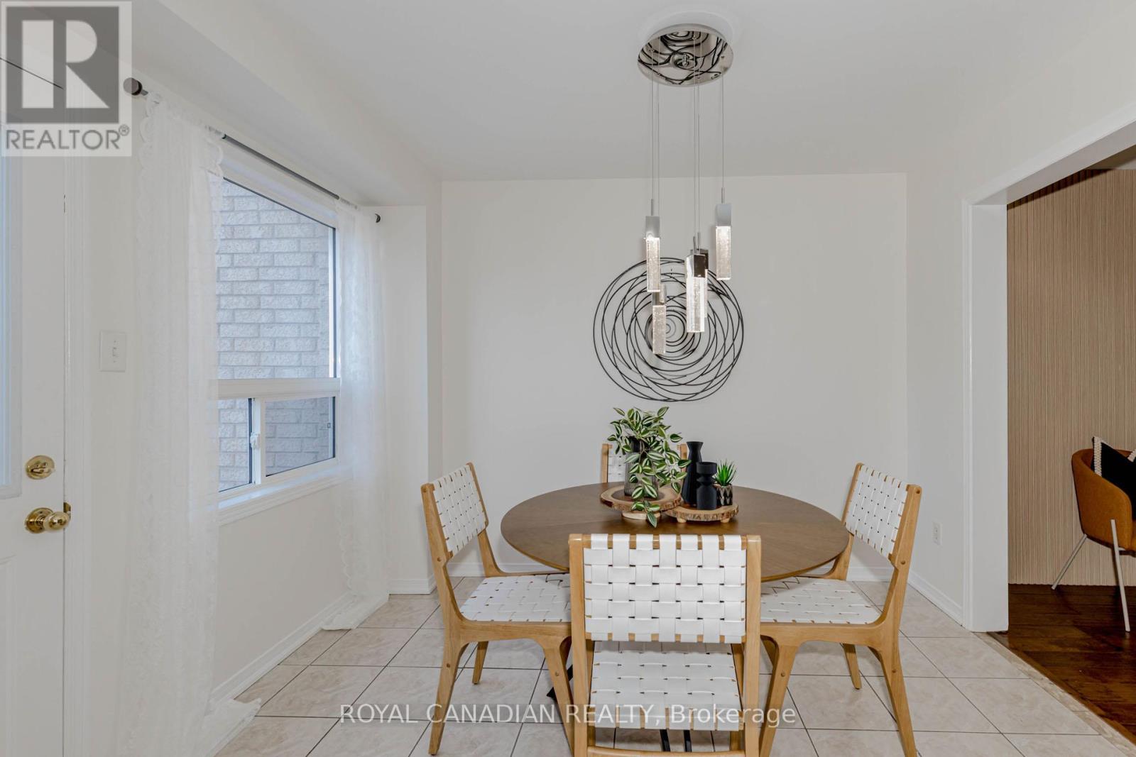 Photo 10 of 1840 Mccoy Avenue, Burlington ON