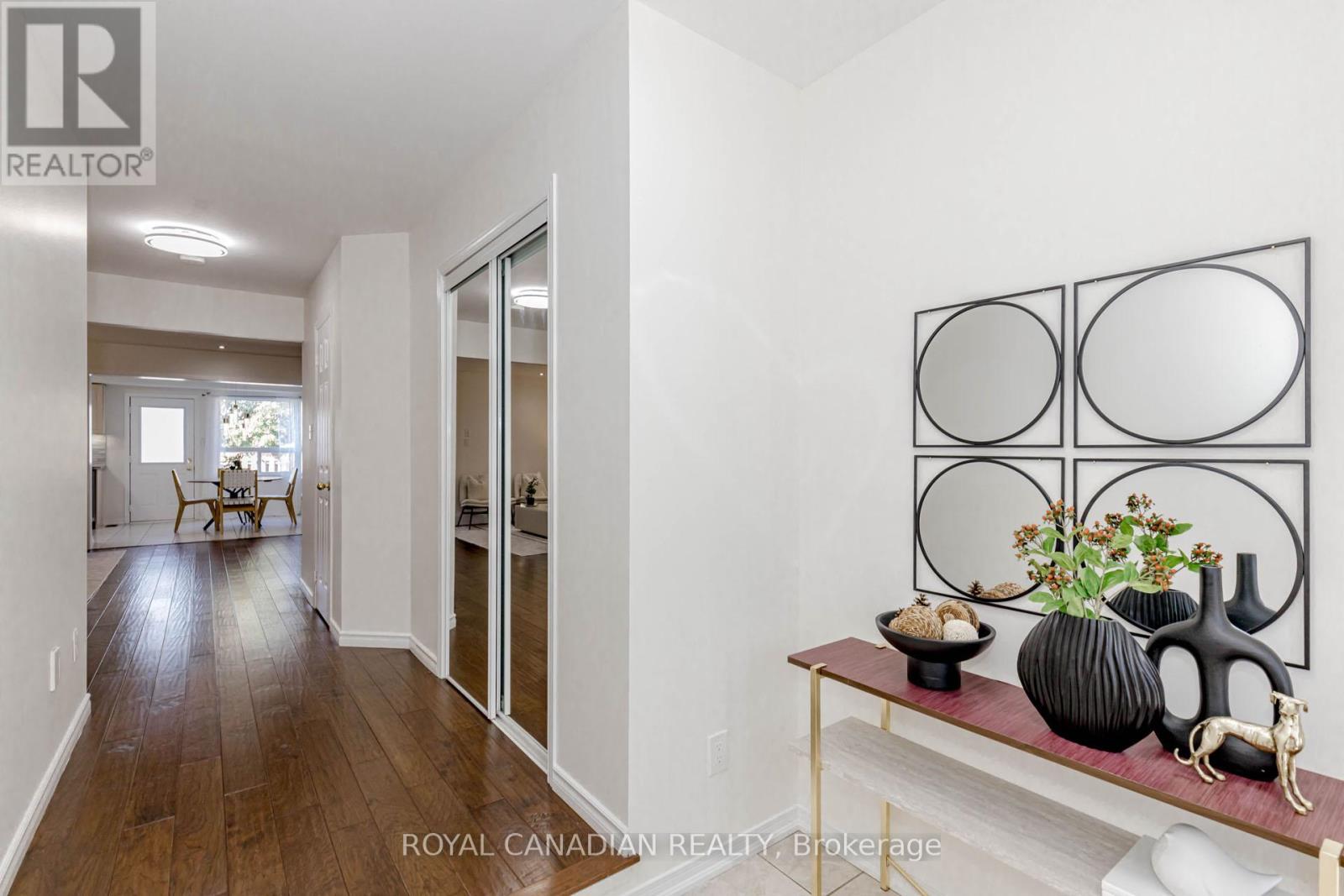 Photo 4 of 1840 Mccoy Avenue, Burlington ON