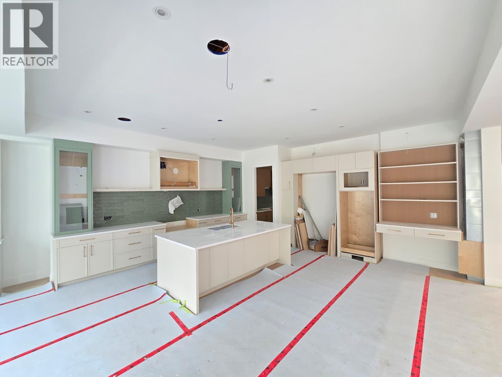  1012 Bull Crescent, Kelowna