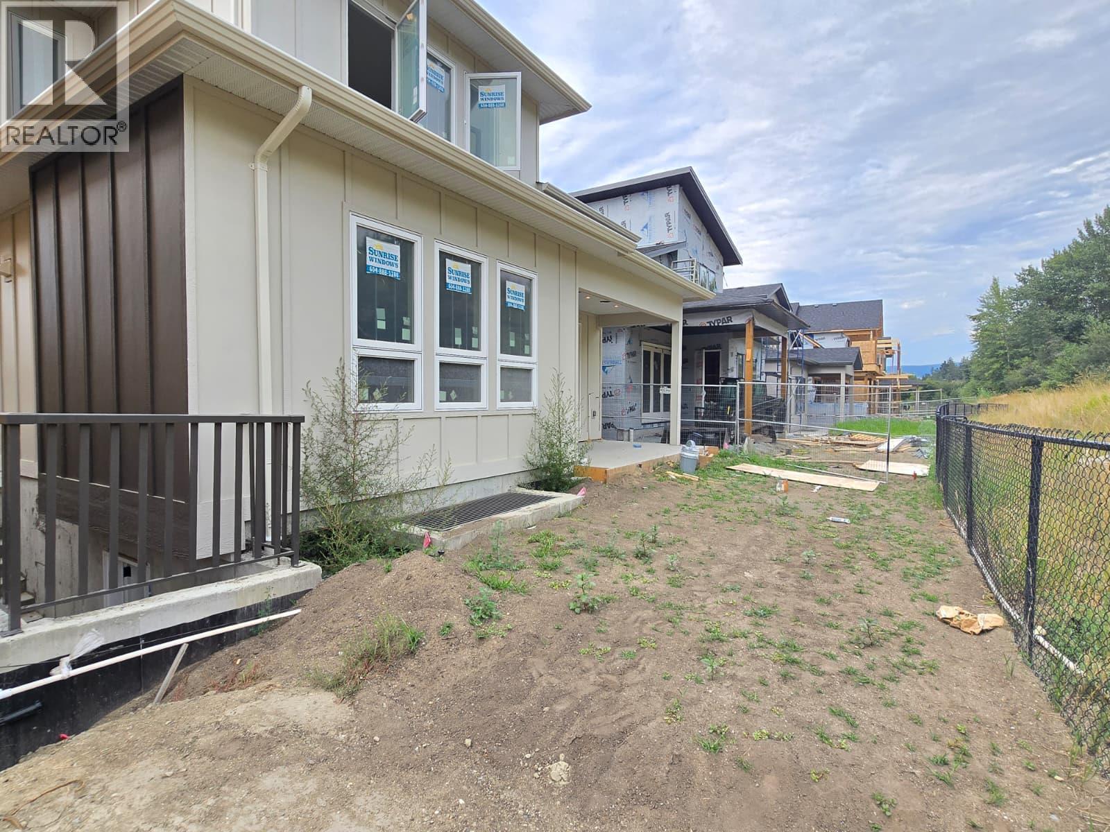  1012 Bull Crescent, Kelowna