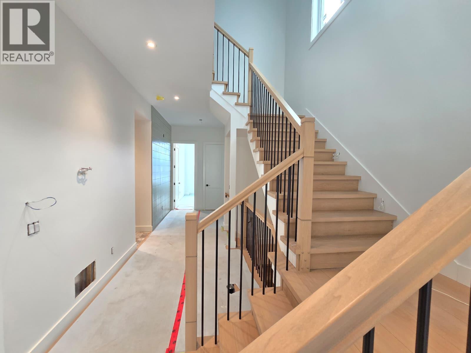  1012 Bull Crescent, Kelowna