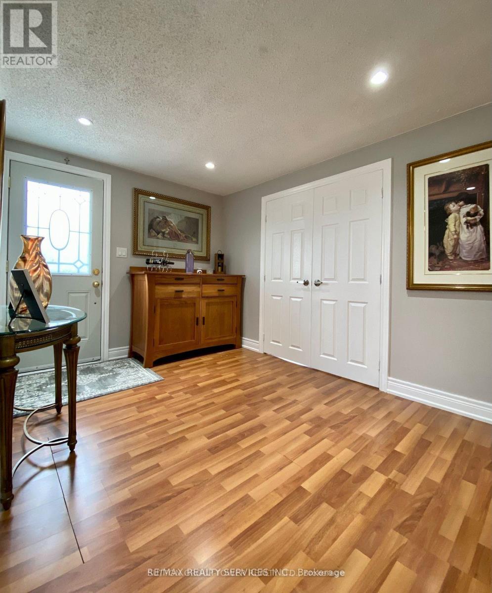 Photo 16 of 4870 Mapleview Crescent, Port Colborne ON