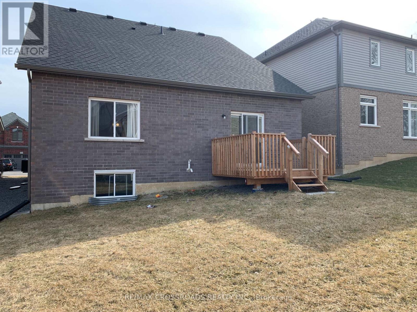 Photo 12 of 3649 Allen Trail, Fort Erie ON