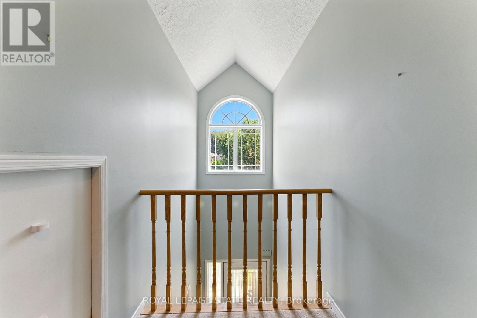 Photo 31 of 6 40 Wesleyan Court, Hamilton ON