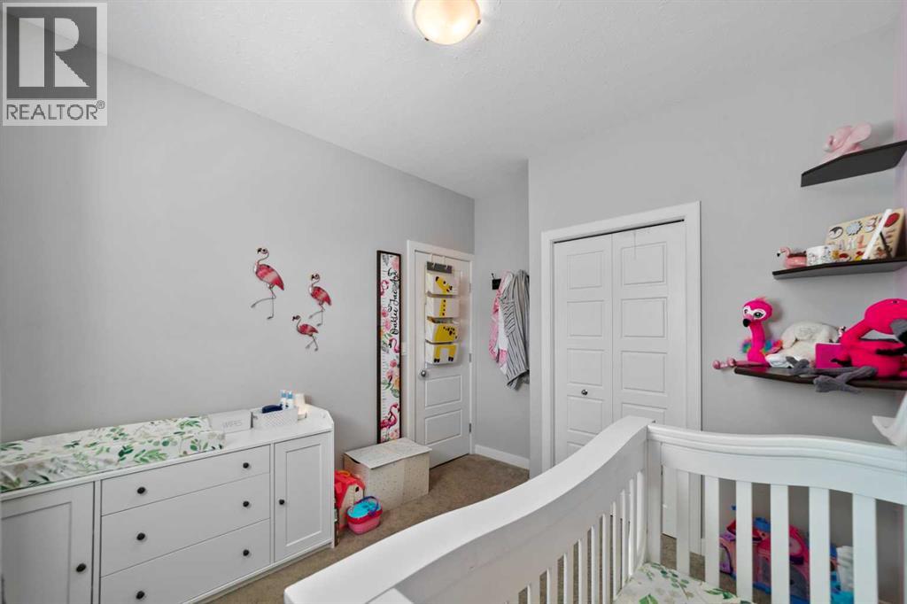 Photo 13 of 5209 33 A Avenue, Camrose AB