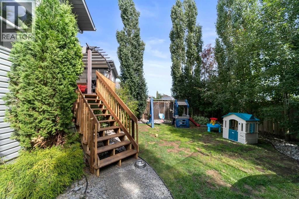 Photo 7 of 5209 33 A Avenue, Camrose AB