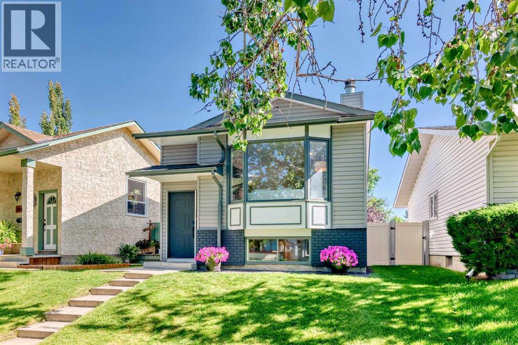 Single Family House Bungalow for Sale in  Sunbank Way SE Sundance Calgary 
