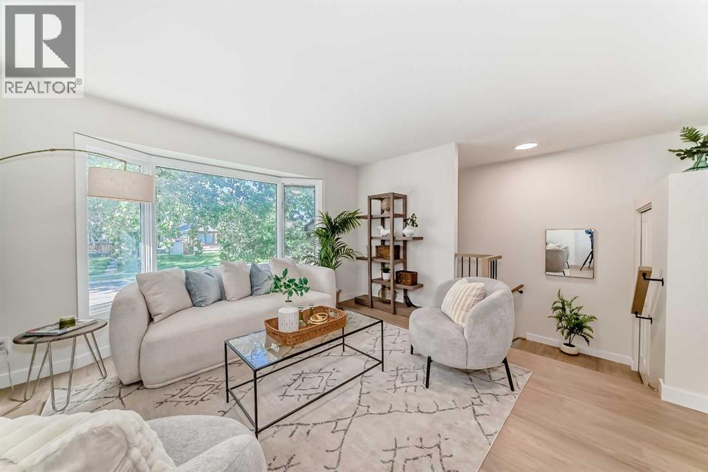 Single Family House Bungalow for Sale in  Sunbank Way SE Sundance Calgary 