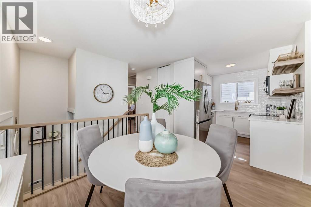 Single Family House Bungalow for Sale in  Sunbank Way SE Sundance Calgary 