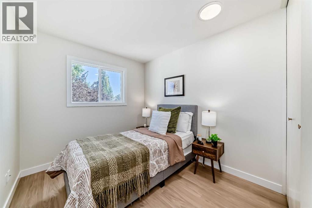 Single Family House Bungalow for Sale in  Sunbank Way SE Sundance Calgary 
