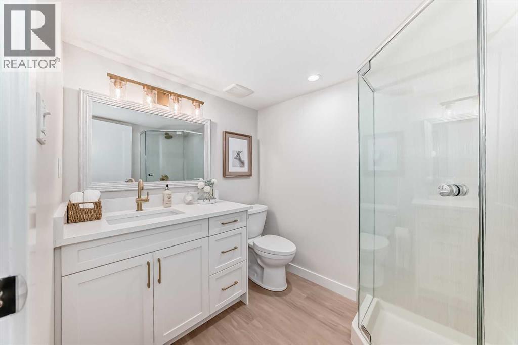 Single Family House Bungalow for Sale in  Sunbank Way SE Sundance Calgary 