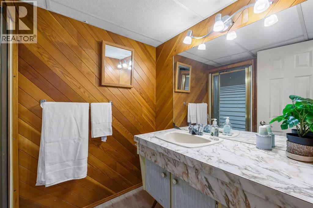 Photo 31 of 924 Cannock Road Sw, Calgary AB