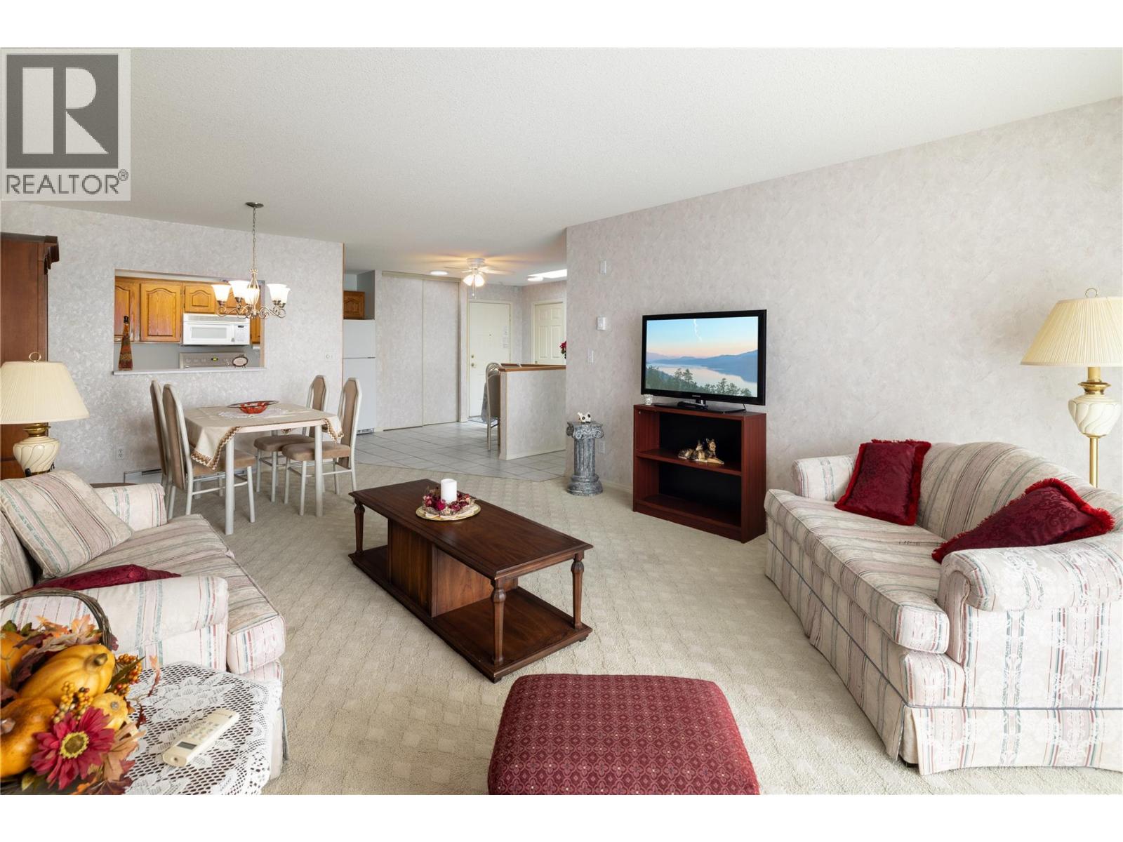 418 1329 KLO Road, Kelowna