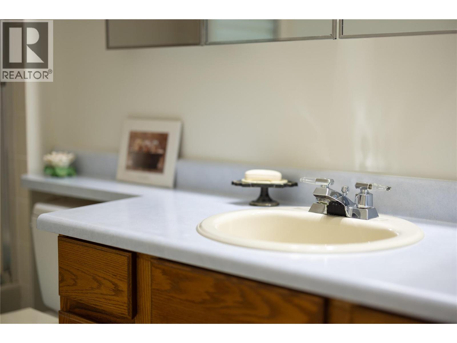 418 1329 KLO Road, Kelowna
