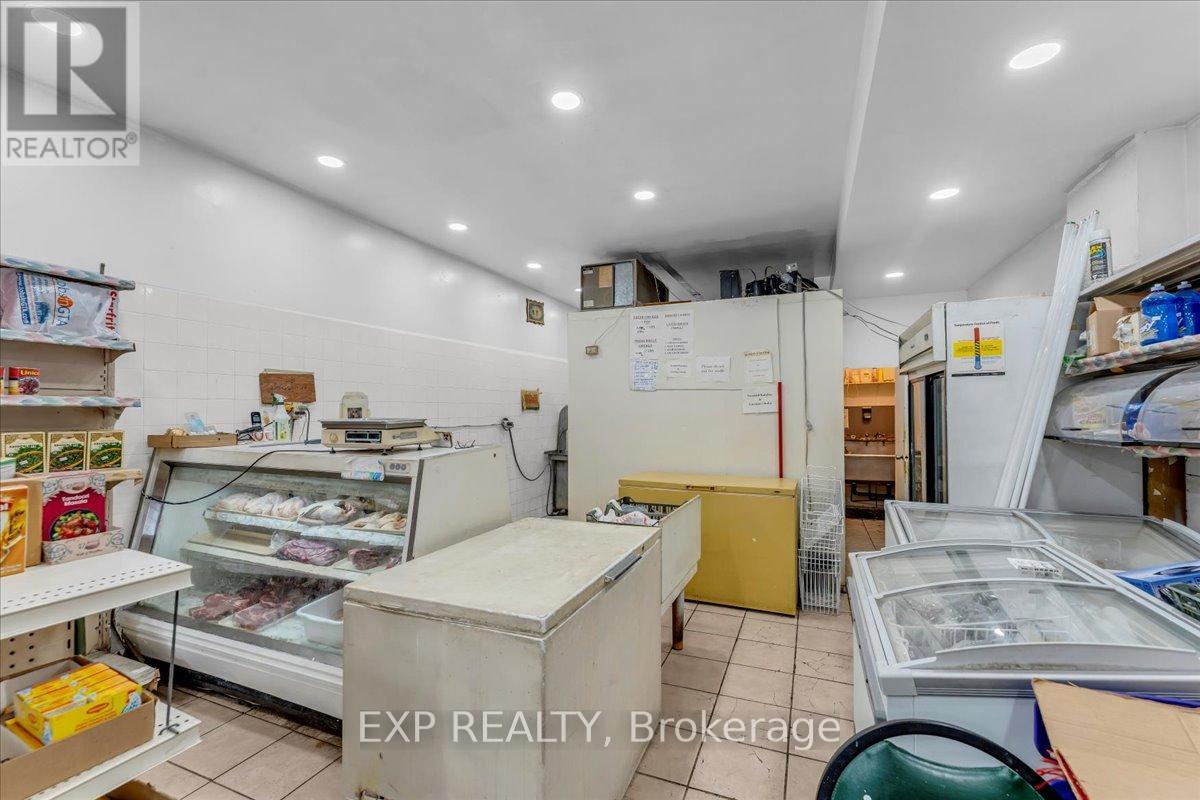 Photo 16 of 1792 Jane Street, Toronto ON