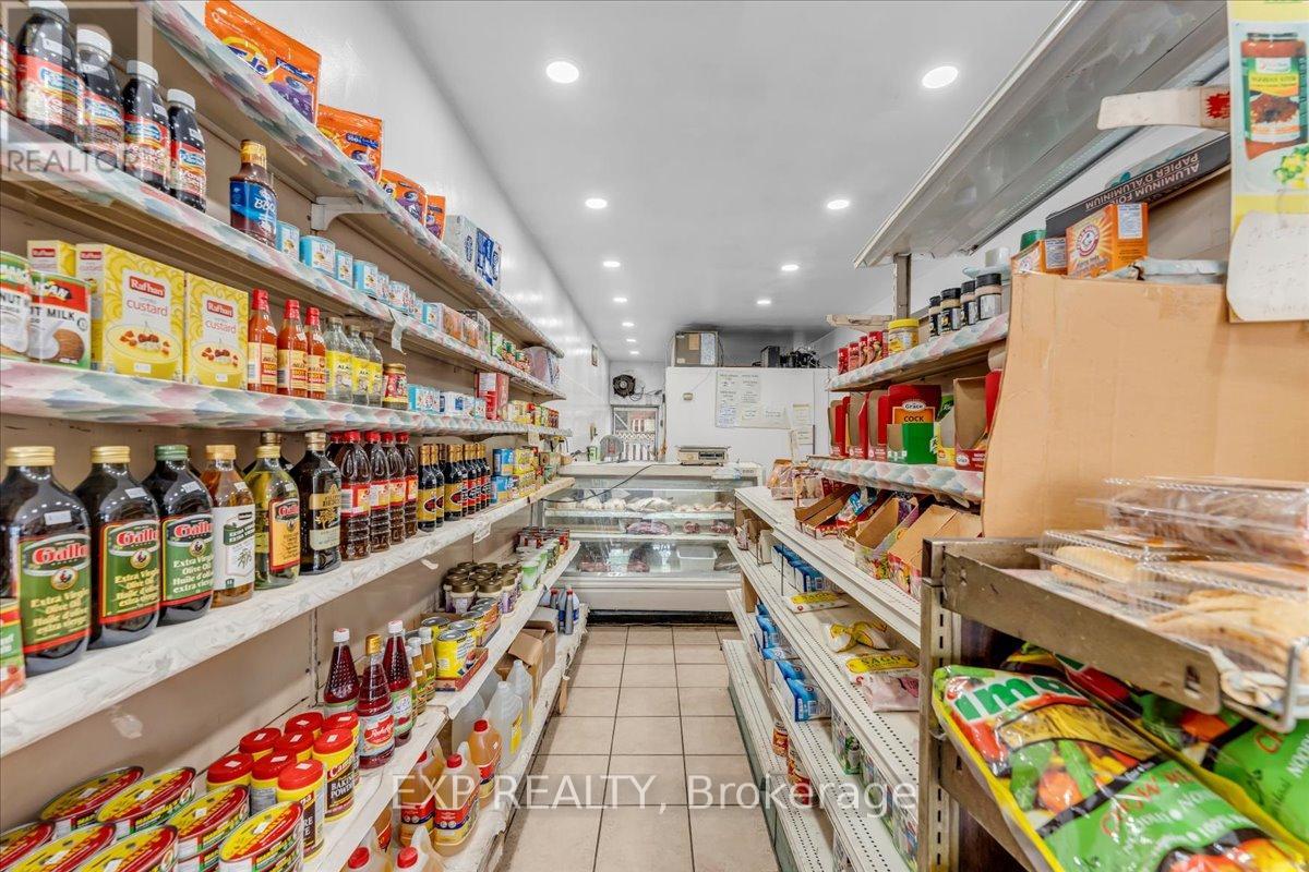 Photo 5 of 1792 Jane Street, Toronto ON