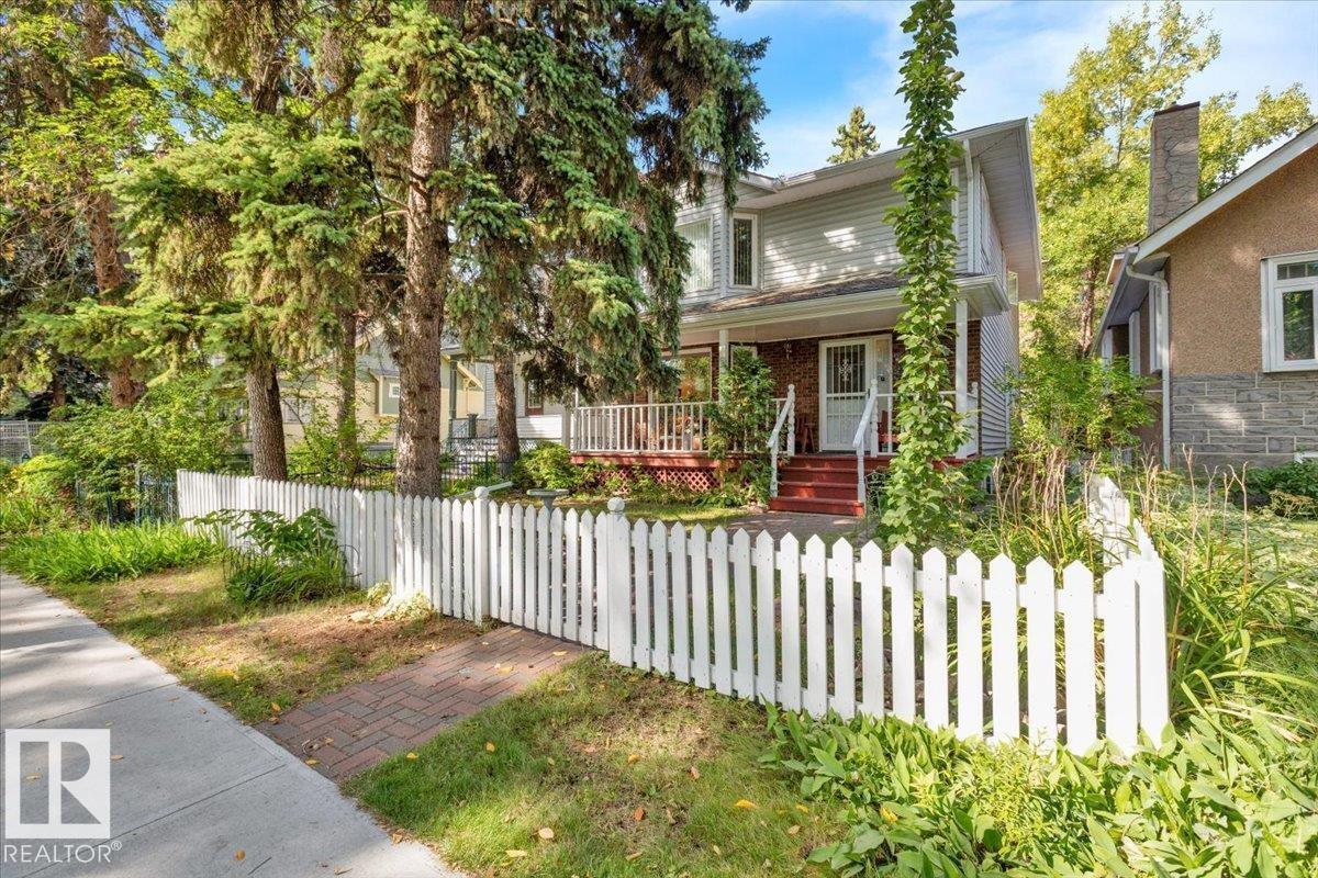 Photo 33 of 11022 85 Av Nw, Edmonton AB