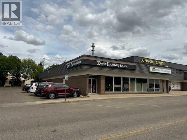 Photo 17 of 101 1601 Dunmore Road Se, Medicine Hat AB