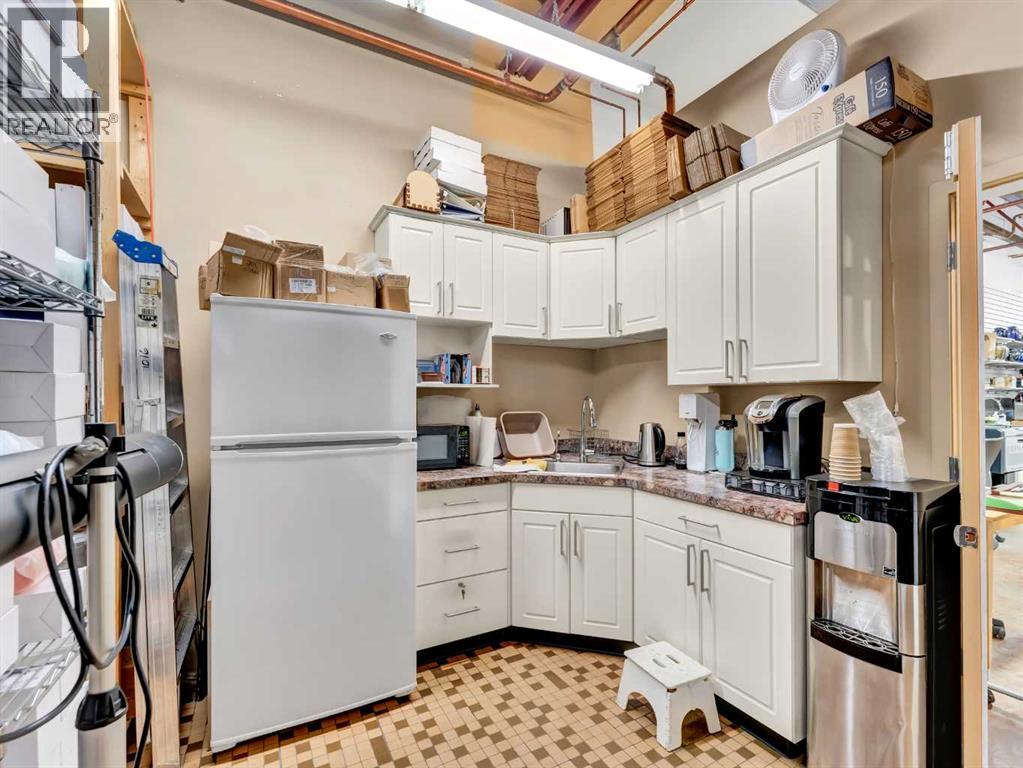 Photo 39 of 101 1601 Dunmore Road Se, Medicine Hat AB