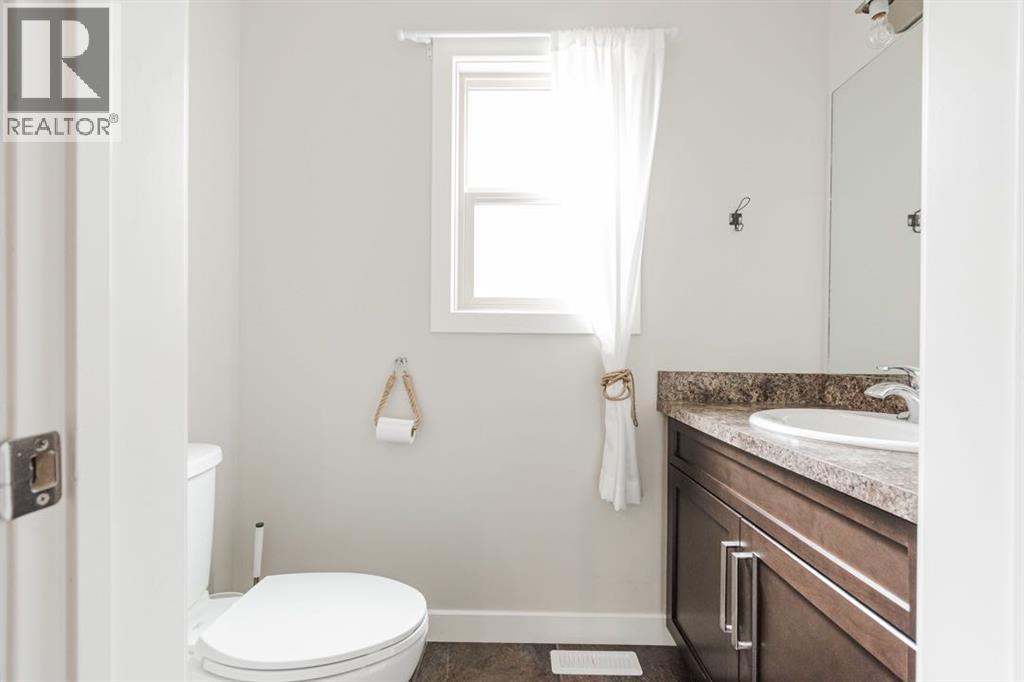 Photo 34 of 189 Shalestone Way, Fort Mcmurray AB