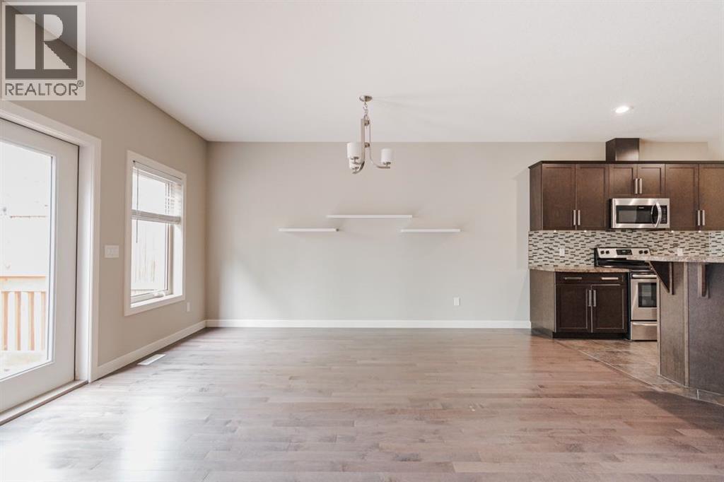 Photo 2 of 189 Shalestone Way, Fort Mcmurray AB