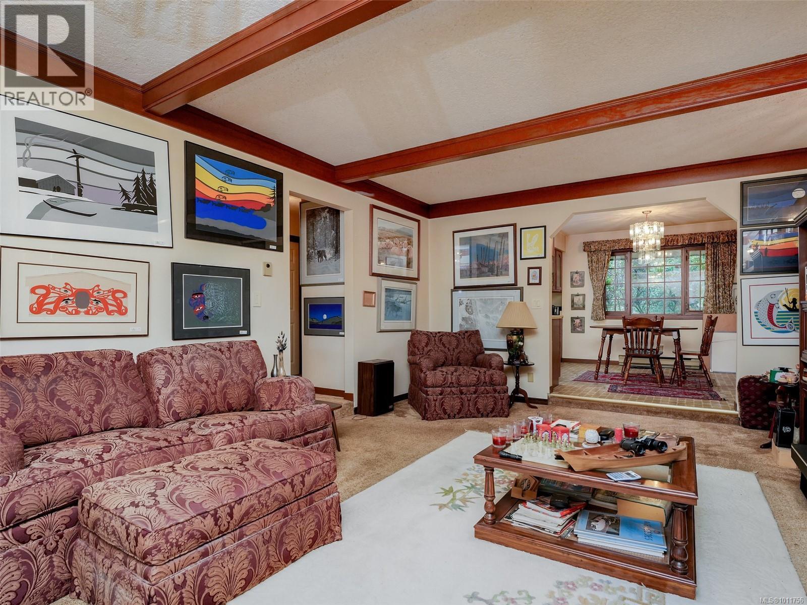 Photo 23 of 2565 Annabern Cres, Saanich BC