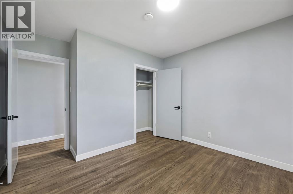 Photo 7 of 2619 16 Street Sw, Calgary AB
