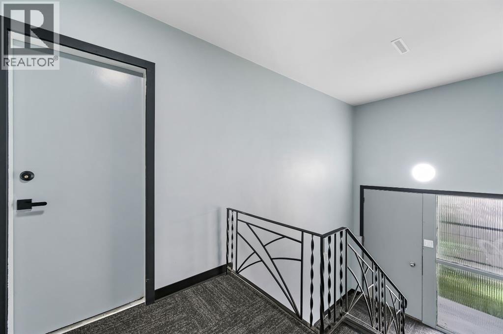 Photo 28 of 2619 16 Street Sw, Calgary AB