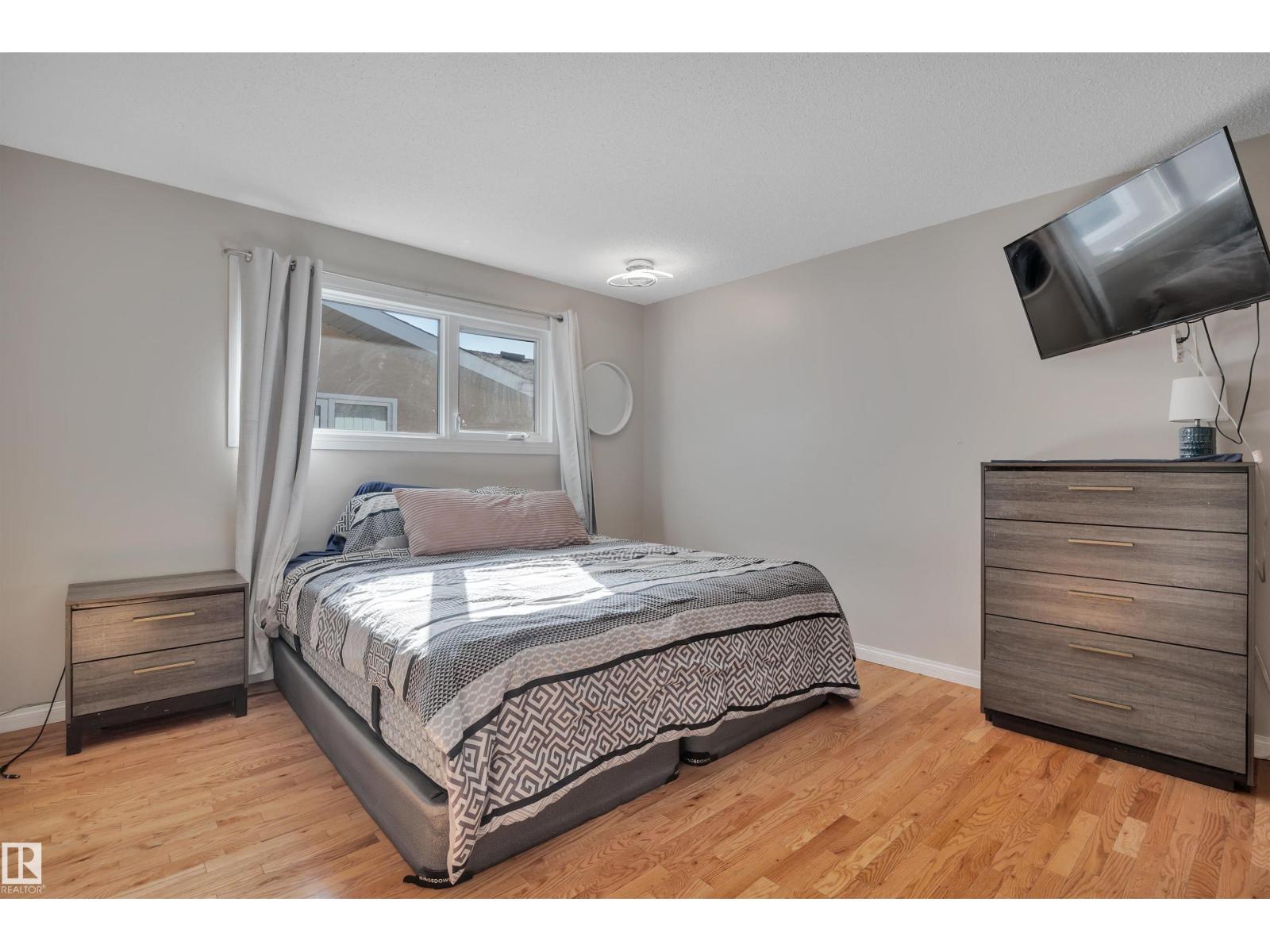 Photo 31 of 6720 20 Av Nw, Edmonton AB