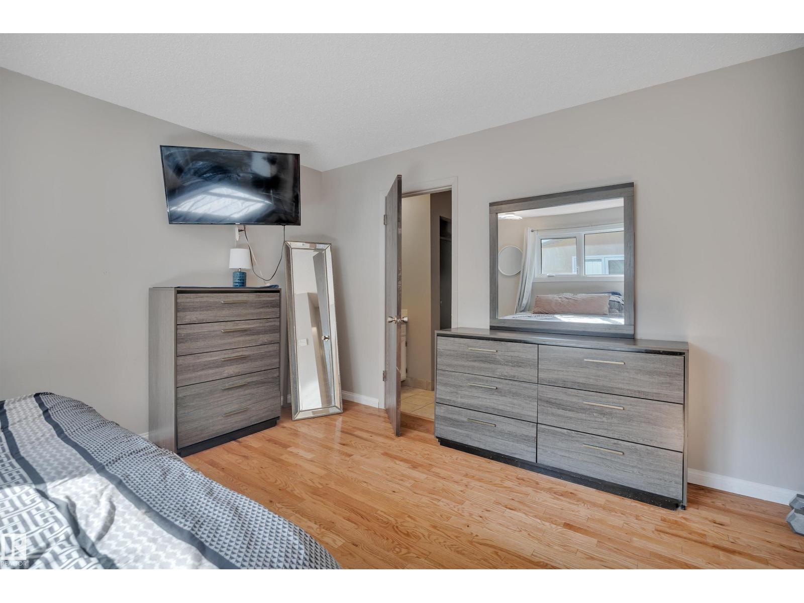 Photo 33 of 6720 20 Av Nw, Edmonton AB
