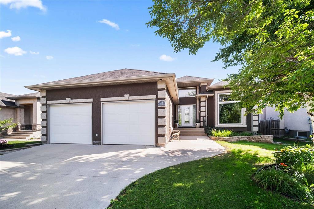 Photo 1 of 31 Linden Ridge Drive, Winnipeg MB