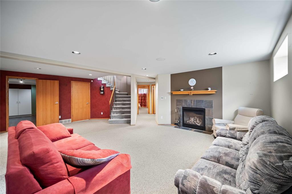 Photo 26 of 31 Linden Ridge Drive, Winnipeg MB