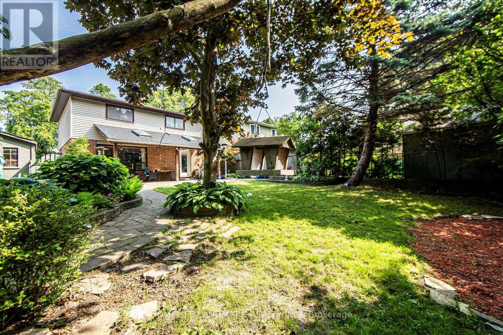 Photo 28 of 915 Harding Street, Whitby ON