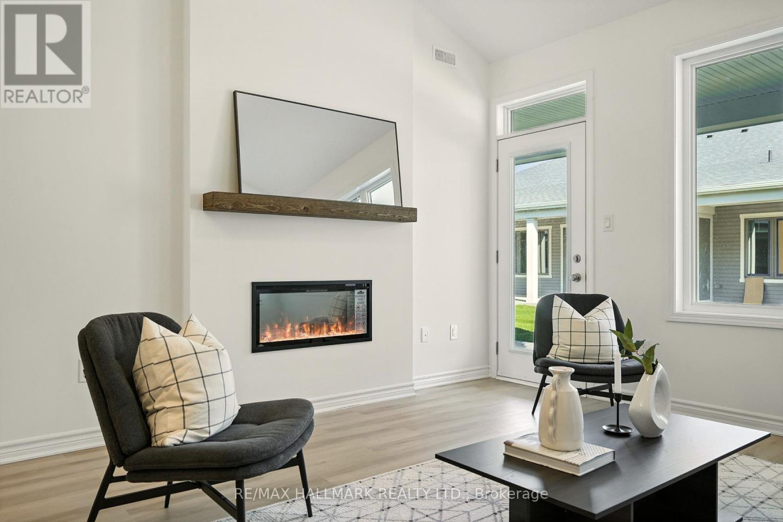 Photo 14 of 716 Keast Place, Innisfil ON