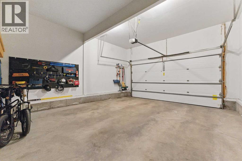 Photo 12 of 10 Cranarch Link Se, Calgary AB