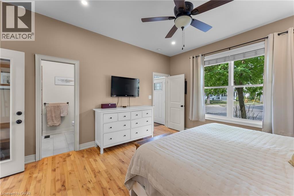 Photo 19 of 4158 Bridgeport Drive, Lincoln ON