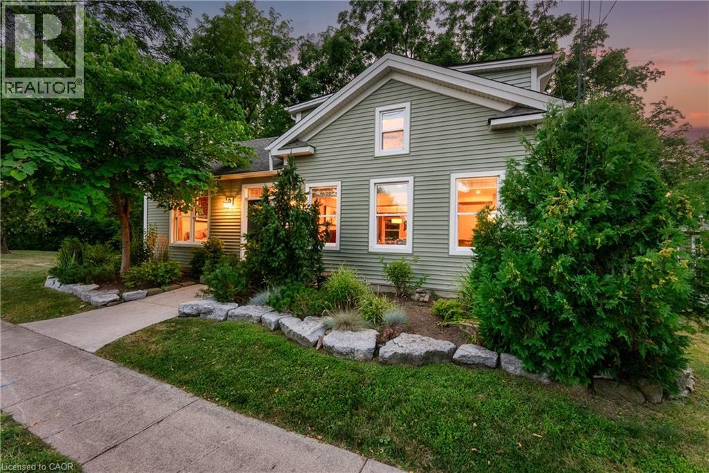 Photo 3 of 4158 Bridgeport Drive, Lincoln ON
