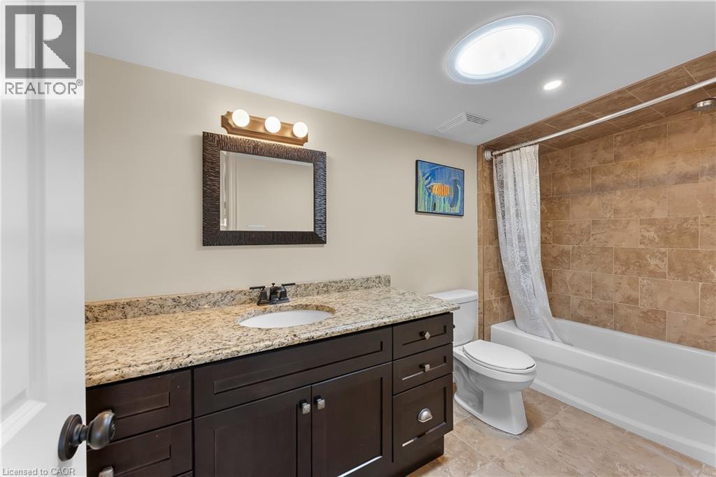 Photo 31 of 4158 Bridgeport Drive, Lincoln ON