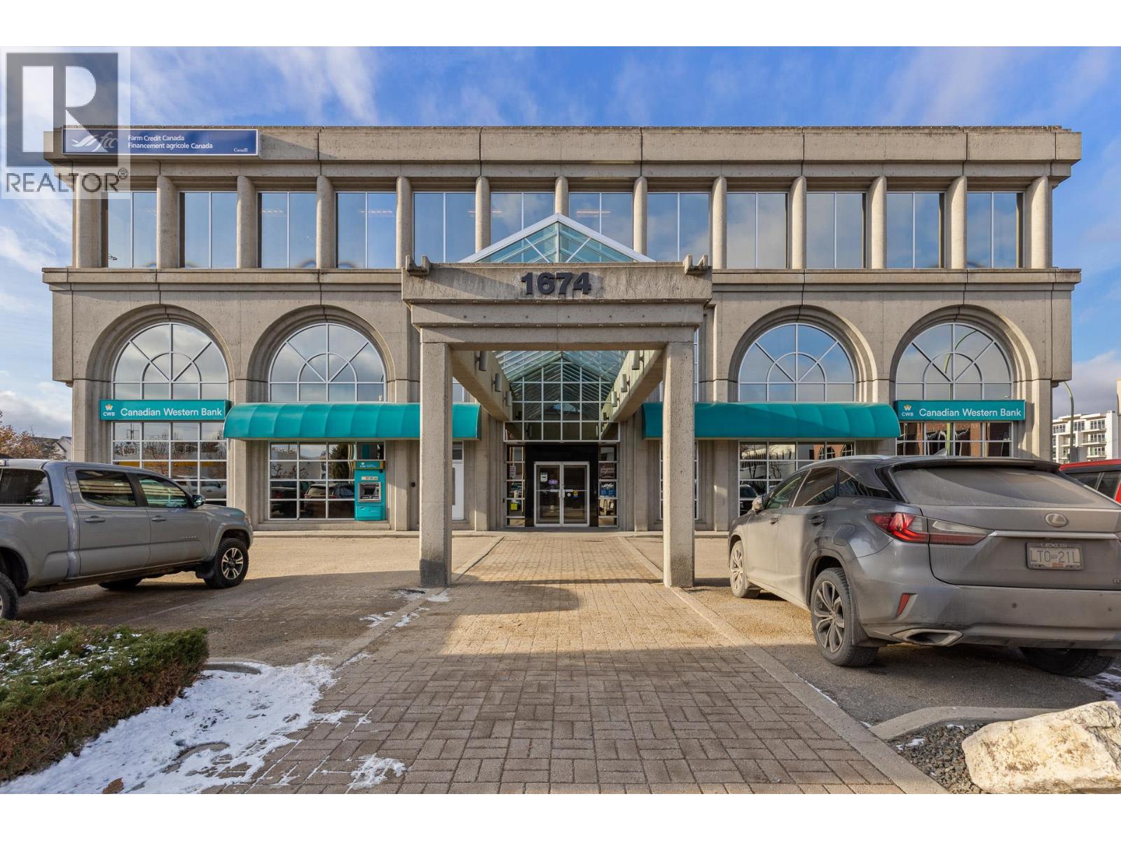 101 1674 Bertram Street, Kelowna