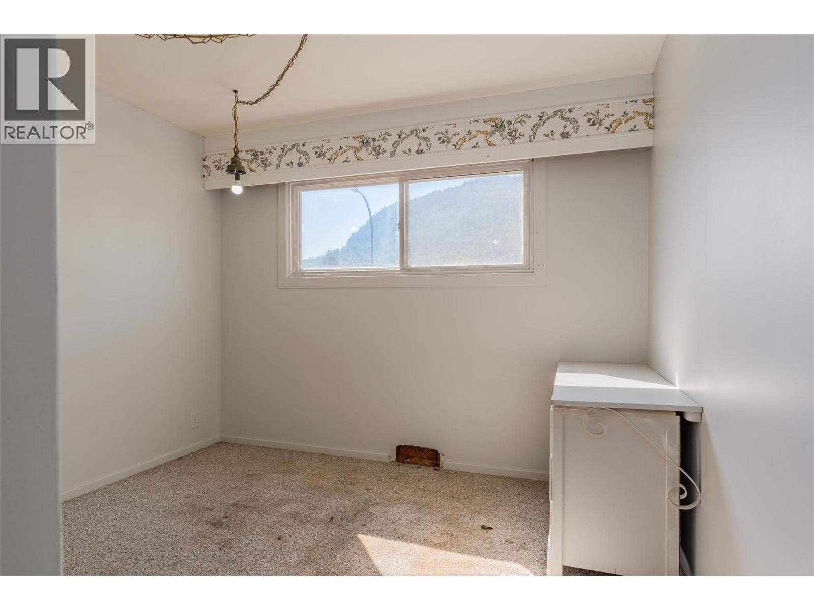 3485 MARIGOLD Drive, Trail