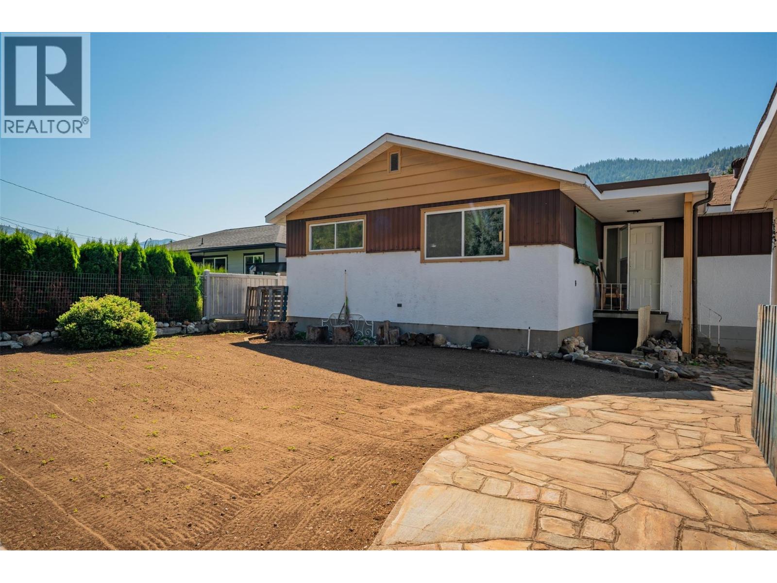 3485 MARIGOLD Drive, Trail