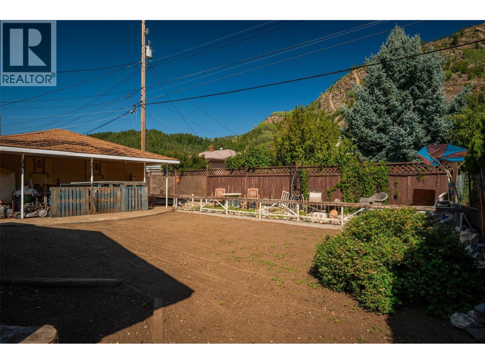 3485 MARIGOLD Drive, Trail