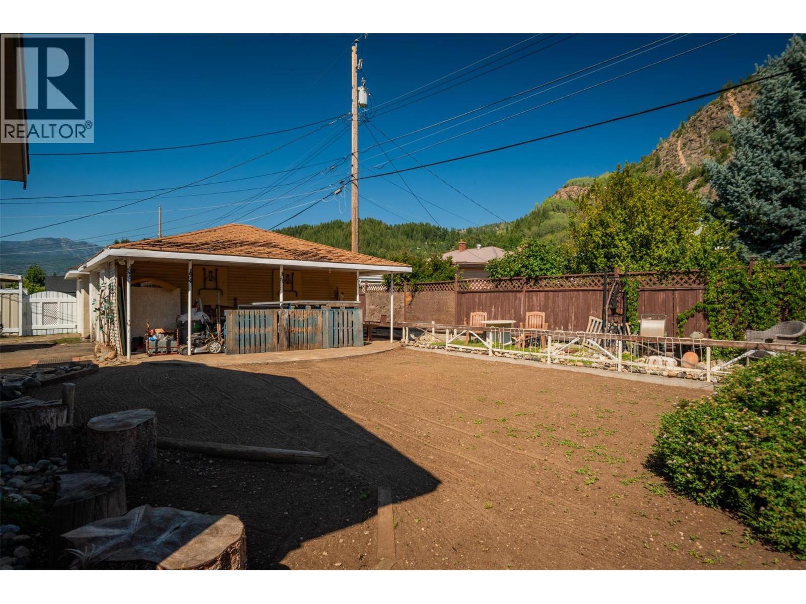 3485 MARIGOLD Drive, Trail