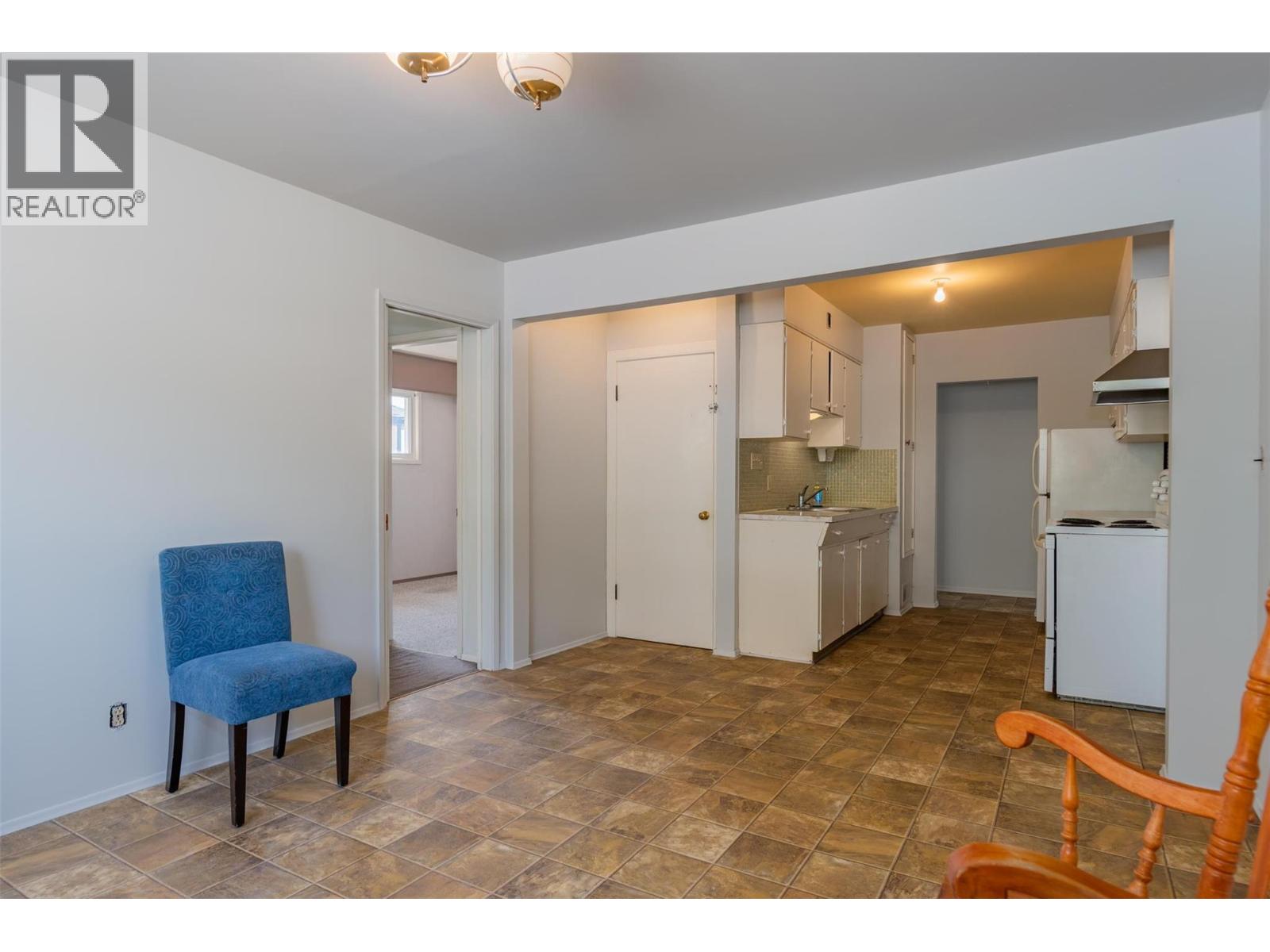 3485 MARIGOLD Drive, Trail